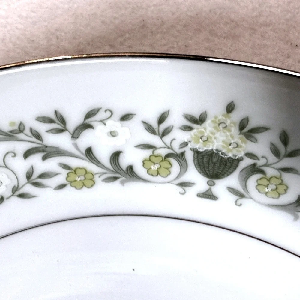 Vintage Sterling Fine China Florentine Soup Bowl 9 in Floral SET of 4 Japan MCM